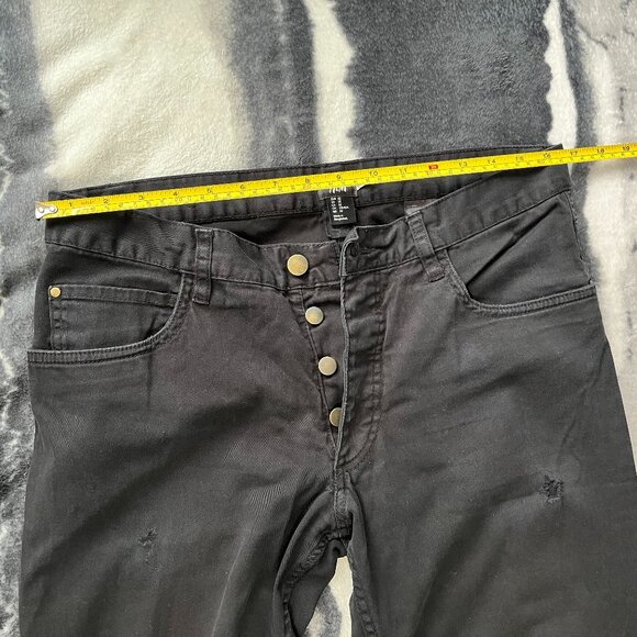 H&M Men's Chino style Pants (Slightly Distressed) - Picture 5 of 9